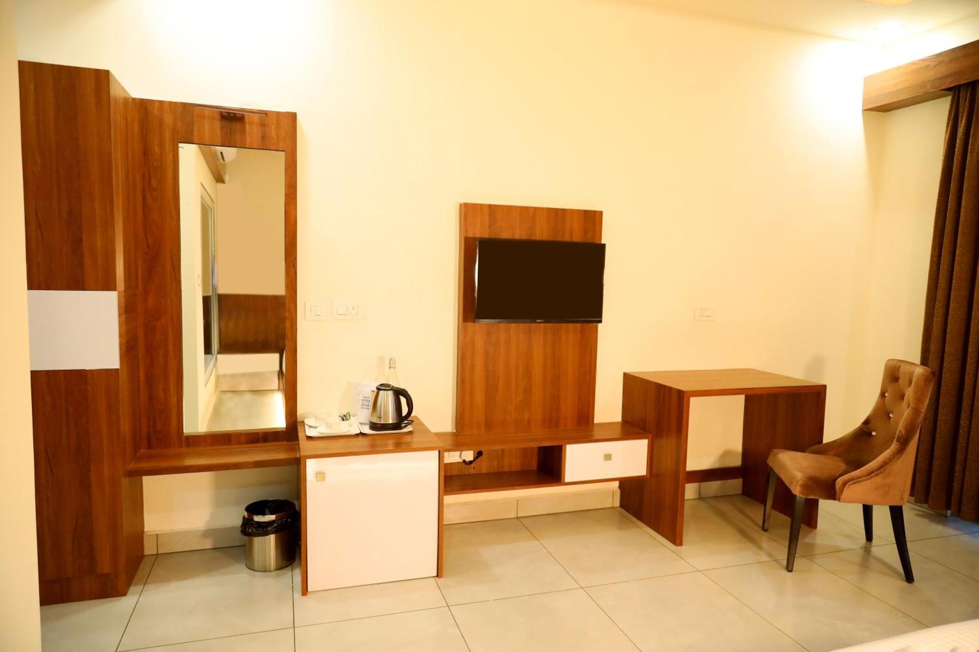 Blue Peaks Holiday Home Муннар Екстер'єр фото